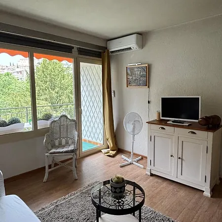 La Grevusienne - Proche Des Thermes Et Du Casino Apartmán